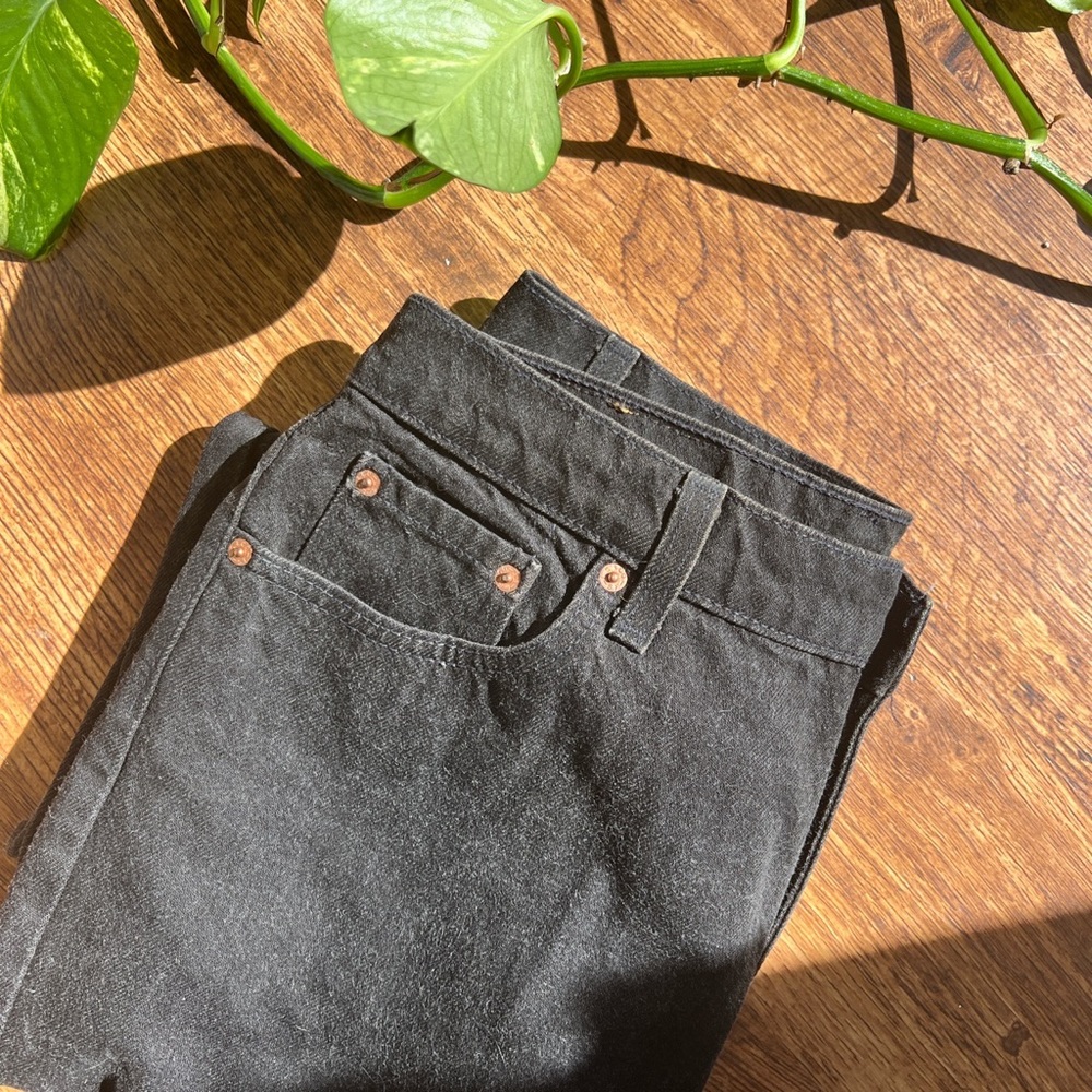 LEVIS VINTAGE 550 HIGH WAIST BLACK JEAN SIZE 15